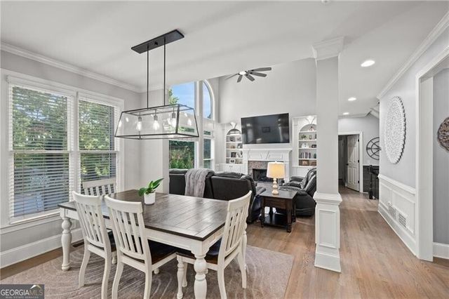 810 Lake Ridge Court, Canton, GA 30114