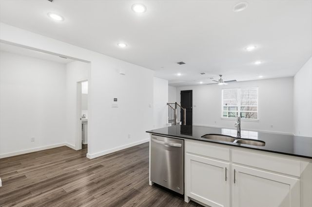 531 Cobblestone Lane, Irving, TX 75039