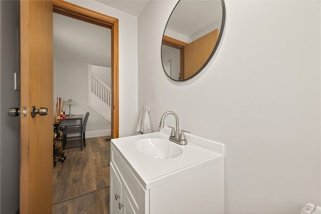 201 West Elm Street, East Rochester, NY 14445