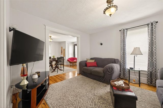 201 West Elm Street, East Rochester, NY 14445