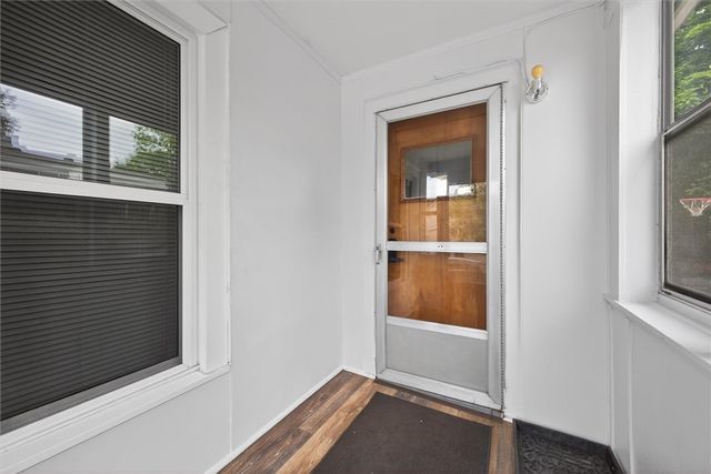 201 West Elm Street, East Rochester, NY 14445