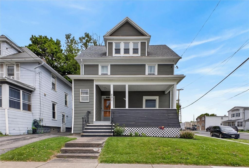 201 West Elm Street, East Rochester, NY 14445