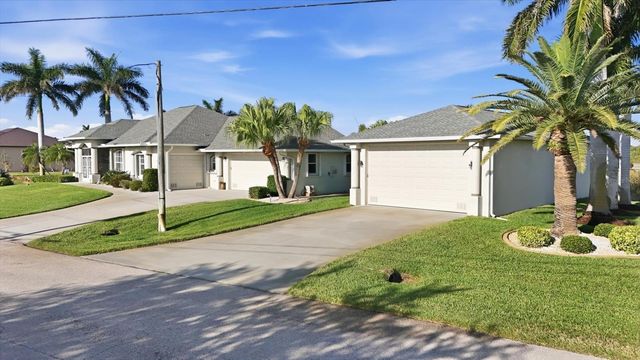 8050 TRACY CIRCLE, Port Charlotte, FL 33981