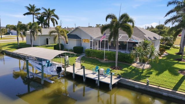 8050 TRACY CIRCLE, Port Charlotte, FL 33981