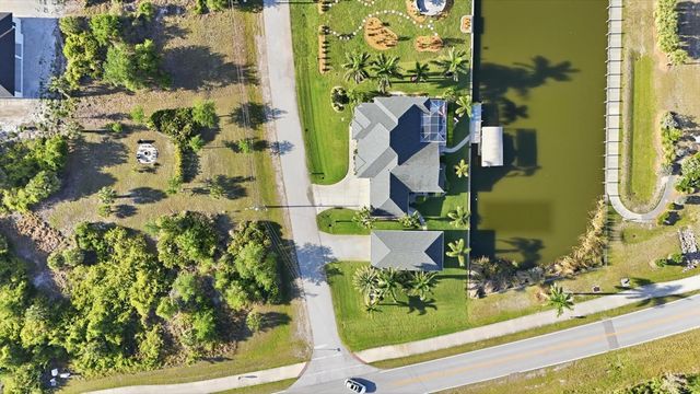 8050 TRACY CIRCLE, Port Charlotte, FL 33981