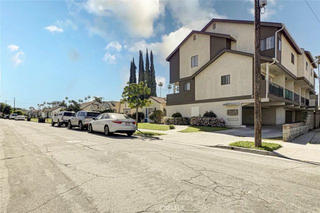 732 W Dryden, Glendale, CA 91202