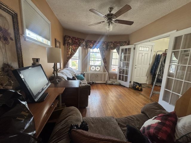 29 Adams Ave, Everett, MA 02149