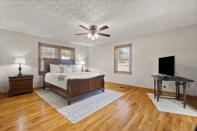 54 Jess Crisswell Road, Monticello, KY 42633