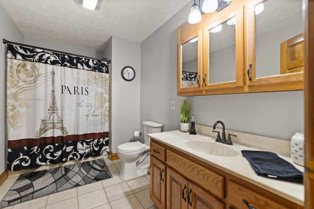 54 Jess Crisswell Road, Monticello, KY 42633