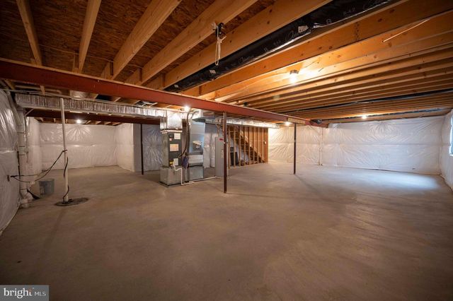 151 COUGILL, Middletown, VA 22645