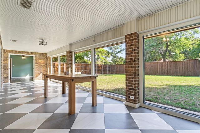 1953 Limerick Lane, Grapevine, TX 76051