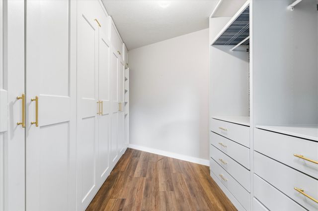 1953 Limerick Lane, Grapevine, TX 76051