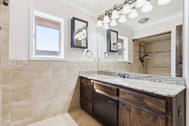 1953 Limerick Lane, Grapevine, TX 76051