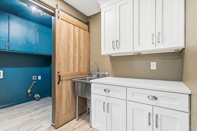 1953 Limerick Lane, Grapevine, TX 76051