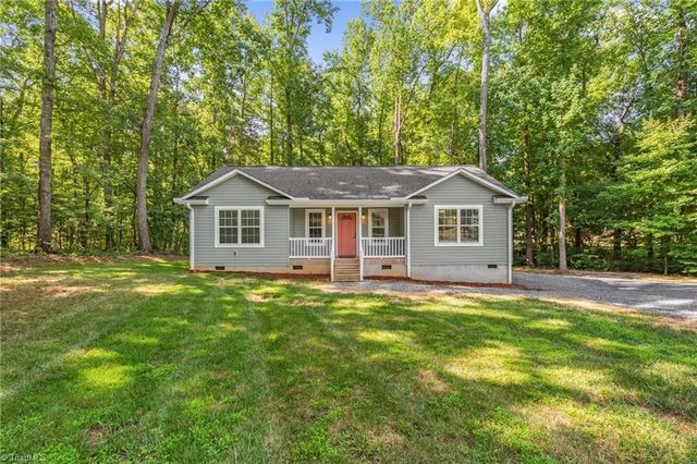 661 Logan Lane, Liberty, NC 27298