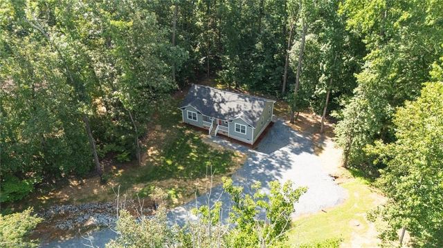 661 Logan Lane, Liberty, NC 27298