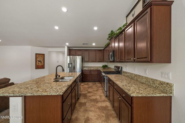 105 Deschutes Drive, Dayton, NV 89403