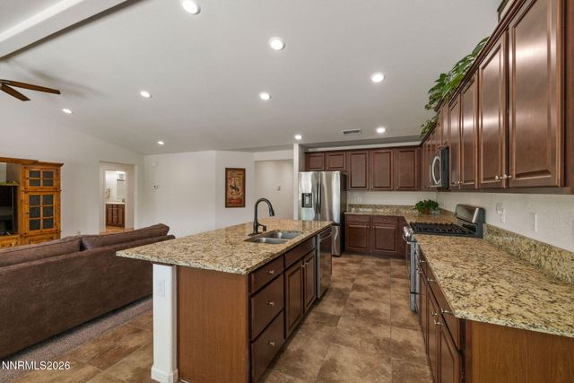 105 Deschutes Drive, Dayton, NV 89403
