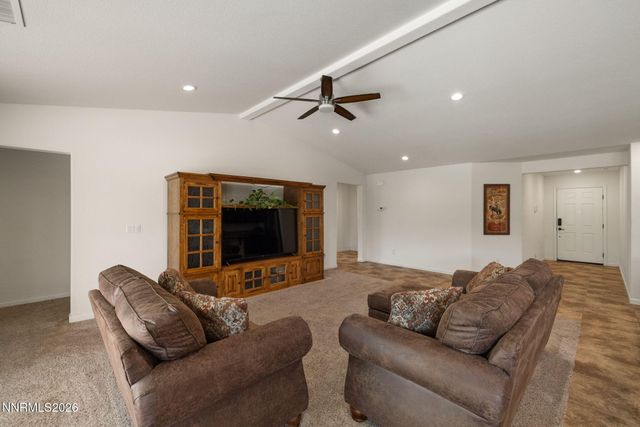 105 Deschutes Drive, Dayton, NV 89403