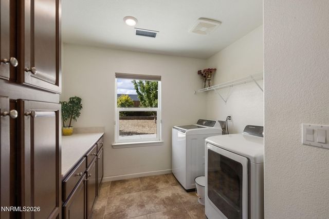 105 Deschutes Drive, Dayton, NV 89403