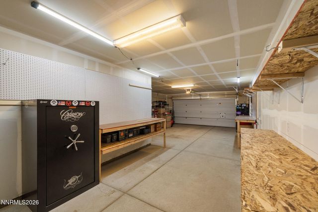 105 Deschutes Drive, Dayton, NV 89403