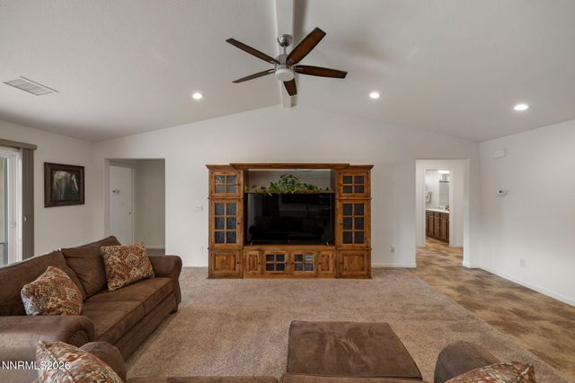 105 Deschutes Drive, Dayton, NV 89403