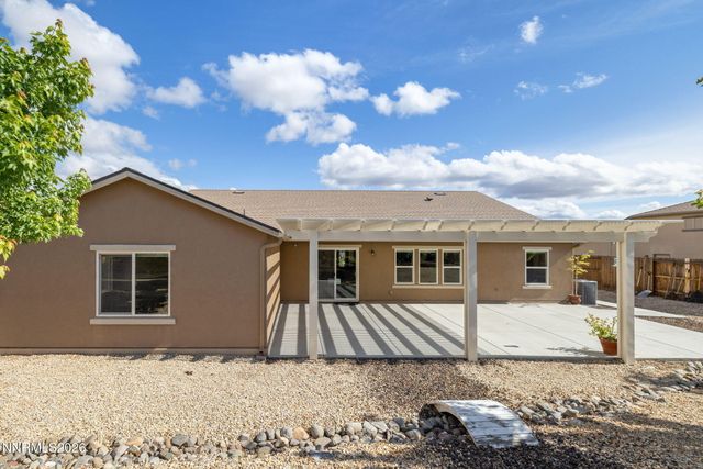 105 Deschutes Drive, Dayton, NV 89403