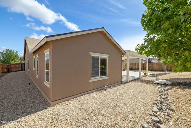 105 Deschutes Drive, Dayton, NV 89403