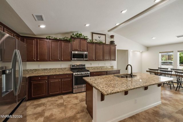 105 Deschutes Drive, Dayton, NV 89403