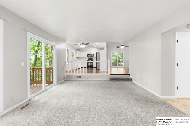 4408 Anchor Mill Road, Bellevue, NE 68123