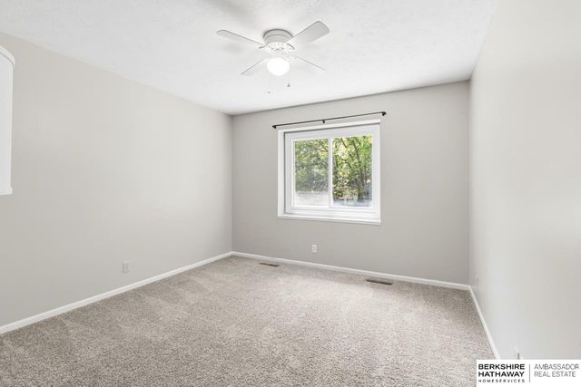 4408 Anchor Mill Road, Bellevue, NE 68123