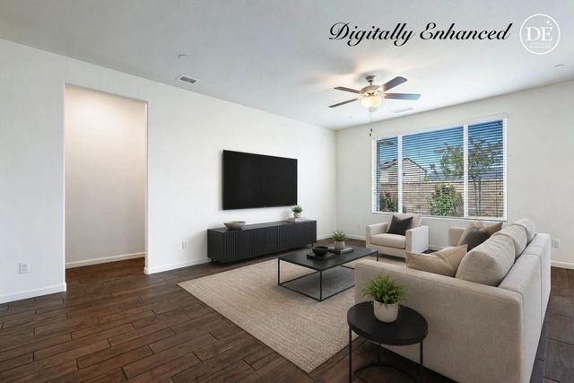 6538 E Lamona Avenue, Fresno, CA 93727