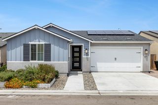 6538 E Lamona Avenue, Fresno, CA 93727