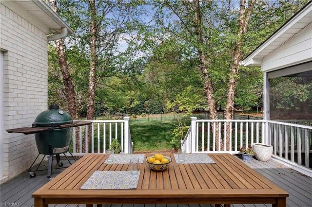 6203 Moores Creek Drive, Summerfield, NC 27358