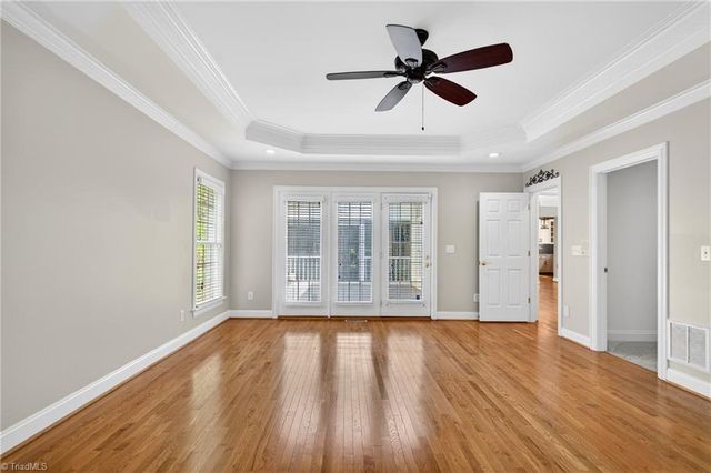 6203 Moores Creek Drive, Summerfield, NC 27358