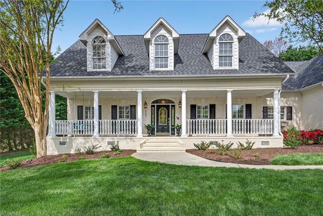 6203 Moores Creek Drive, Summerfield, NC 27358