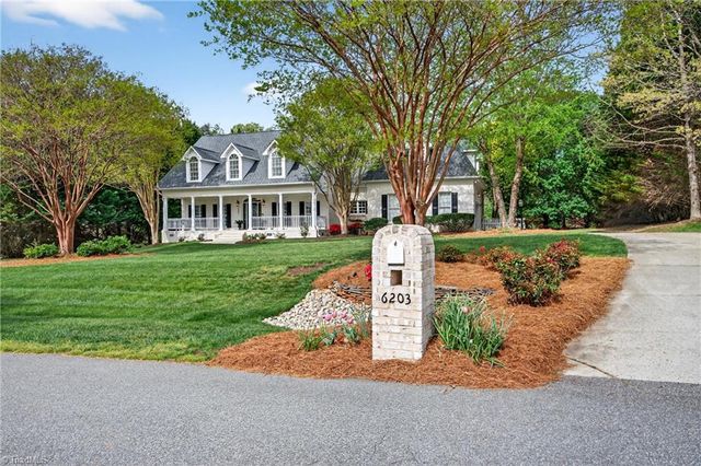 6203 Moores Creek Drive, Summerfield, NC 27358