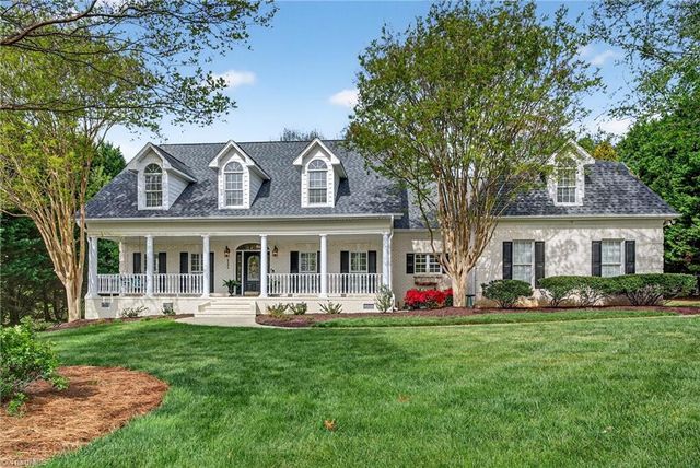 6203 Moores Creek Drive, Summerfield, NC 27358