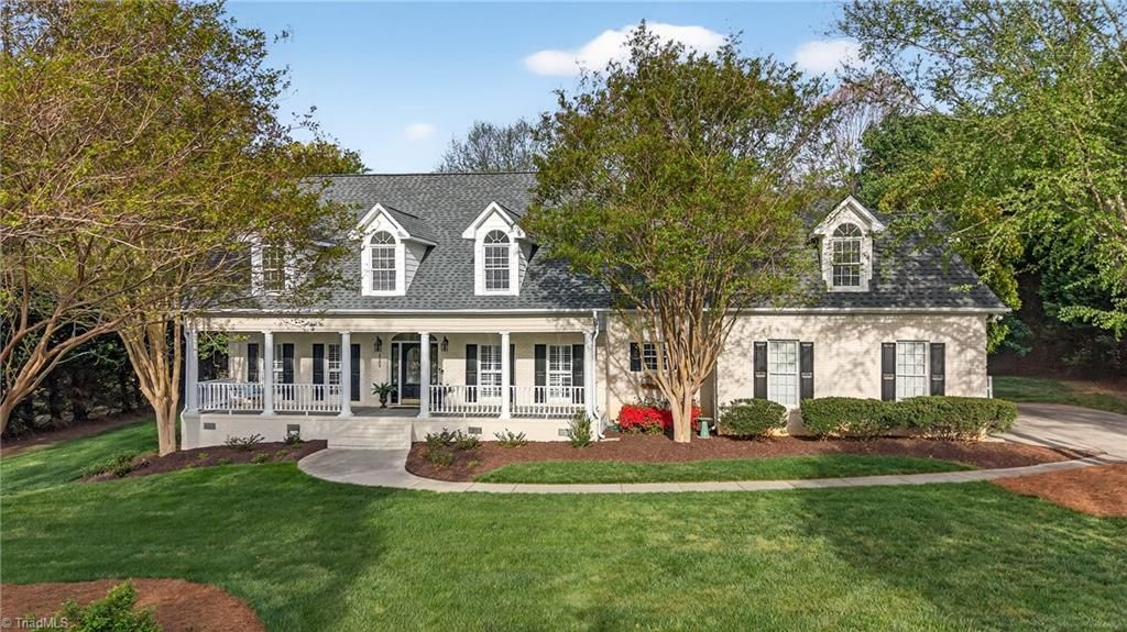 6203 Moores Creek Drive, Summerfield, NC 27358