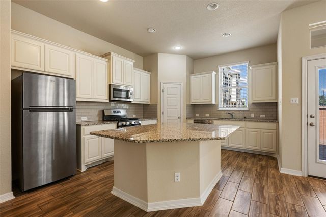 2202 Dillon Pond LN B, Pflugerville, TX 78660