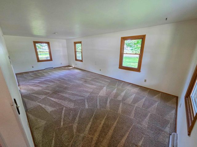1310 STEAD DRIVE, Menasha, WI 54952