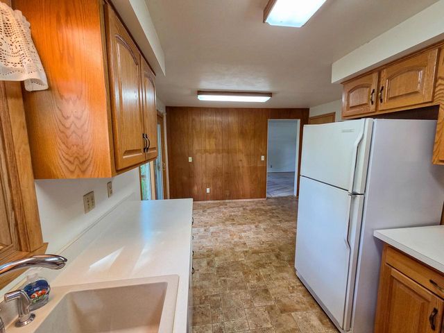 1310 STEAD DRIVE, Menasha, WI 54952