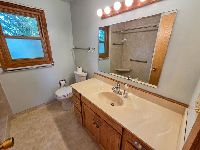 1310 STEAD DRIVE, Menasha, WI 54952