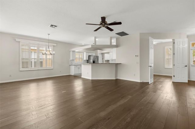 15854 SW 13TH CIRCLE, Ocala, FL 34473