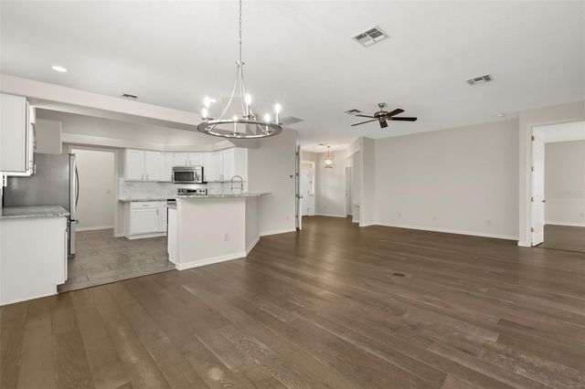 15854 SW 13TH CIRCLE, Ocala, FL 34473