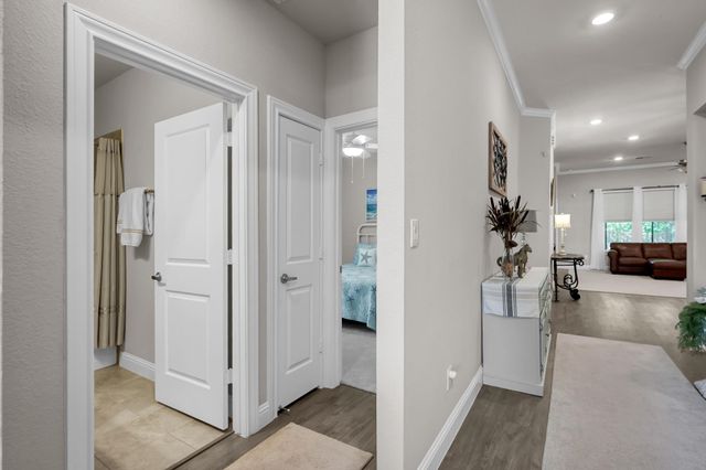 19041 Villa Lane, Montgomery, TX 77356