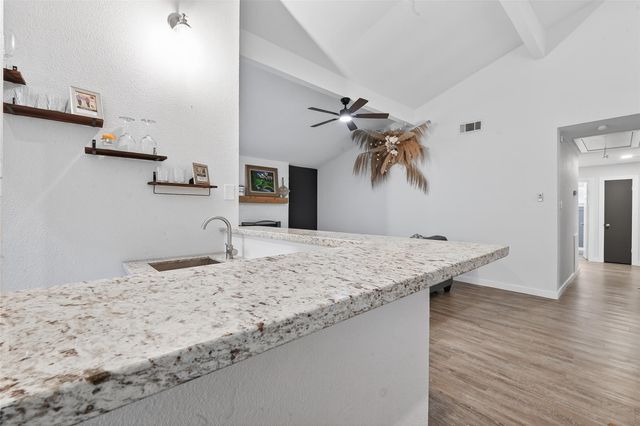 3703 Misty Cove Court, Dickinson, TX 77539