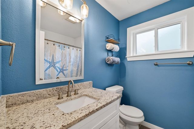 3703 Misty Cove Court, Dickinson, TX 77539