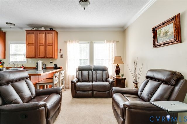 180 Mechams Cove Rd, Topping, VA 23169