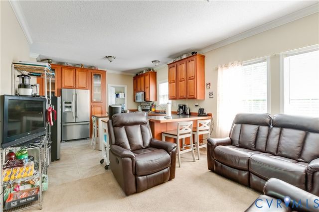 180 Mechams Cove Rd, Topping, VA 23169